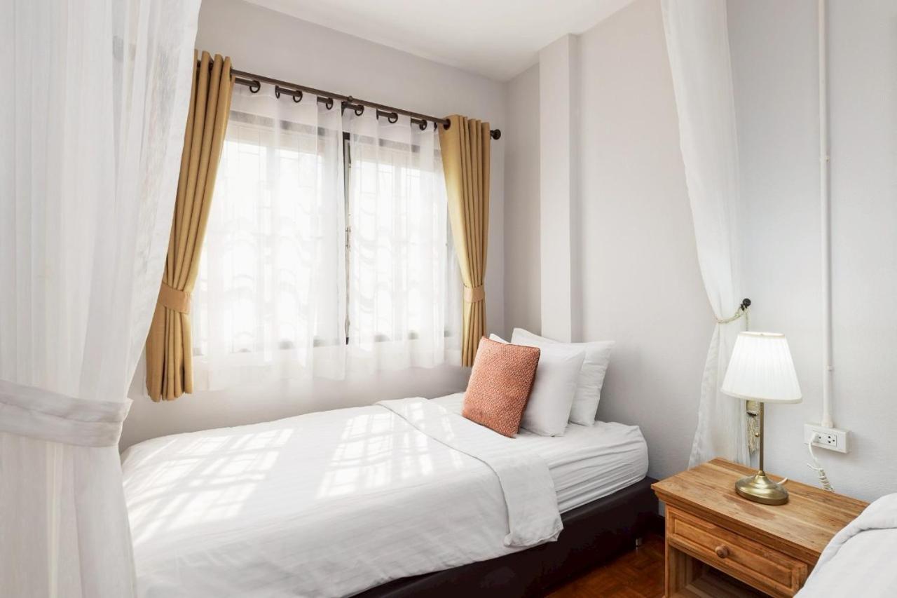 Baan Singharaj Hotel Chiang Mai Bagian luar foto