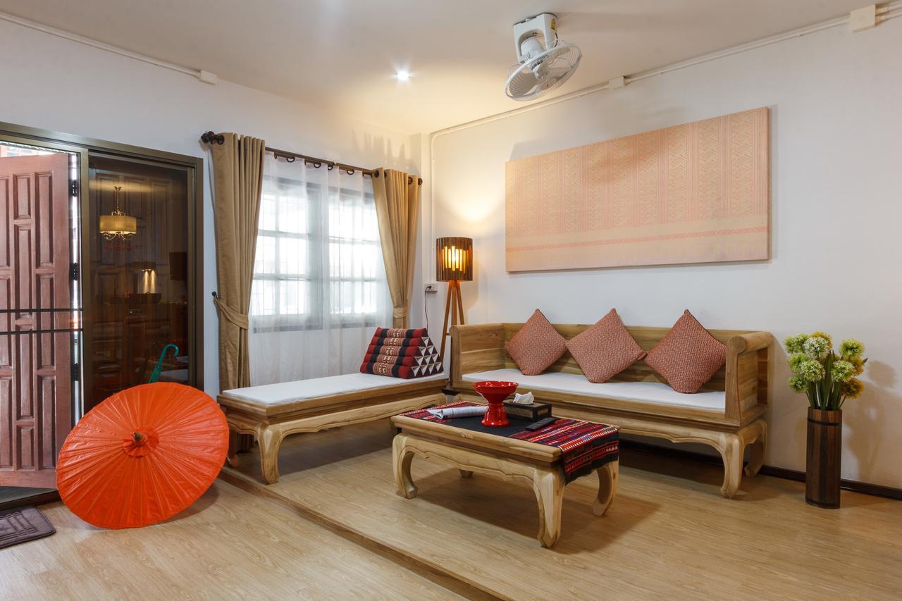 Baan Singharaj Hotel Chiang Mai Bagian luar foto